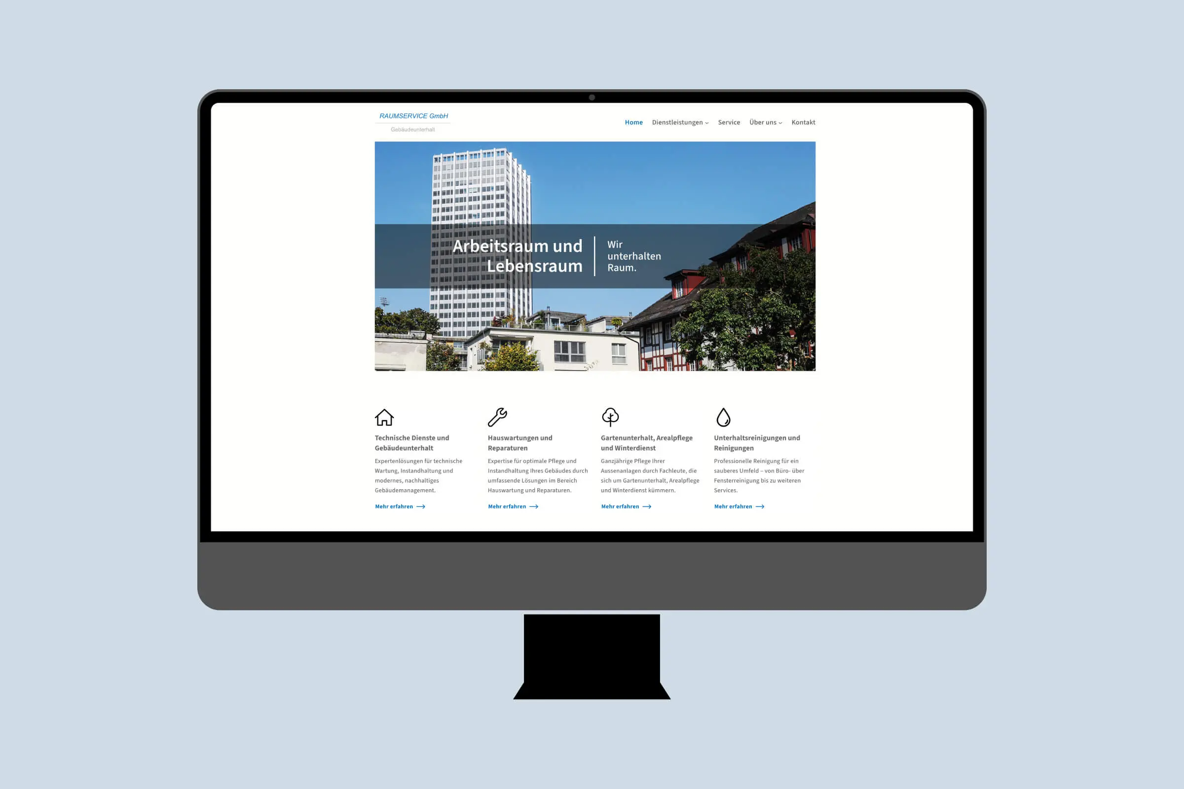 Desktop-Mockup mit der Startseite der Website von RAUMSERVICE GmbH
